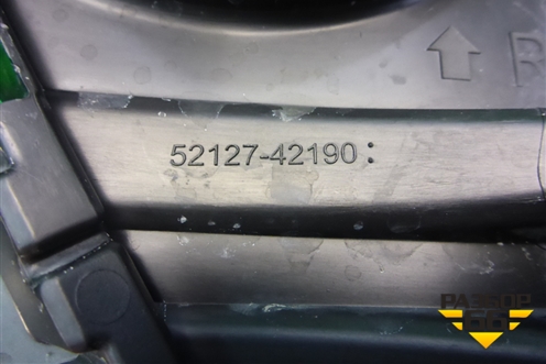 Накладка ПТФ правая (5212742190) для Toyota Rav-4 с 2018г (Рав 4)