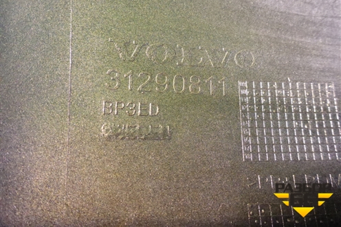 Бампер передний (до 2013г под омыватели) (31290811) для Volvo S60 с 2010-2018г (C60)