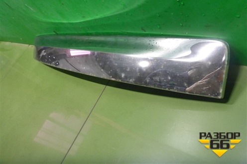 Накладка двери багажника (до 2019г) (908161LB0A) для Nissan Patrol (Y62) с 2010г (Патрол)