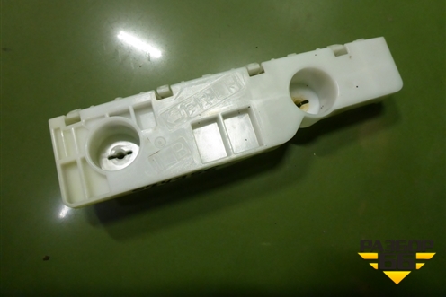 Кронштейн переднего бампера левый (до 2020г) (622211LB0A) для Nissan Patrol (Y62) с 2010г (Патрол)