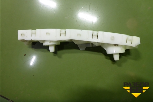 Кронштейн переднего бампера левый (до 2020г) (622211LB0A) для Nissan Patrol (Y62) с 2010г (Патрол)