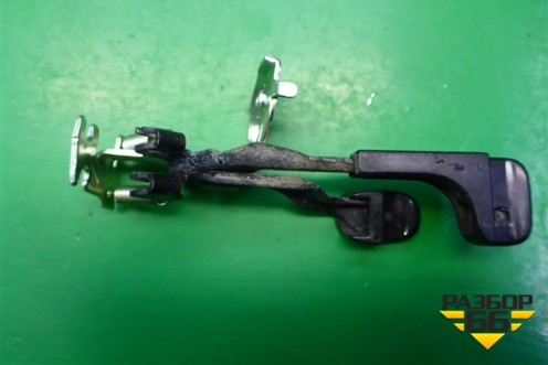 Ручка открывания багажника и лючка бензобака для Hyundai Aсcent с 2000г (Акцент)