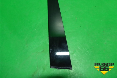 Накладка двери задней правой (75761RH100) для Lexus UX200 с 2018г (УХ)