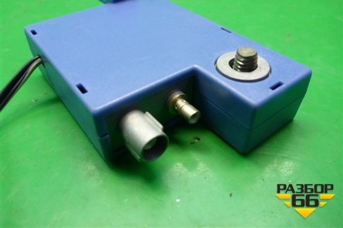 Антенна электрическая (усилитель) (XUI500071A) для Land Rover Range Rover Sport с 2005-2012г (Спорт)