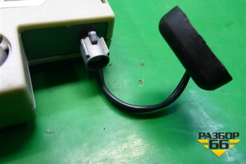 Антенна электрическая (усилитель) (XUC000201A) для Land Rover Range Rover Sport с 2005-2012г (Спорт)