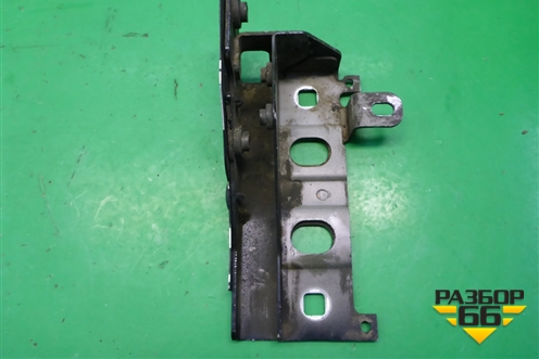 Кронштейн передней панели (левый) для Land Rover Range Rover Sport с 2005-2012г (Спорт)