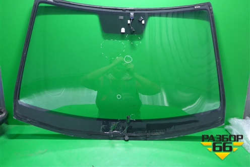 Стекло лобовое (с полным обогревом) для Kia Rio с 2017г (Рио 4)
