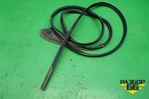 Уплотнитель (кузов внутри) (левый) для Land Rover Range Rover Sport с 2005-2012г (Спорт)