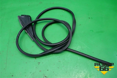 Уплотнитель (кузов внутри) (правый) для Land Rover Range Rover Sport с 2005-2012г (Спорт)