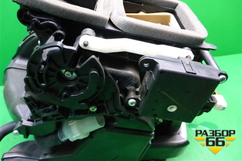 Корпус отопителя (под радиатор, правый руль) (27110JN25B) для Nissan Teana (J32) с 2008-2013г (Теана)