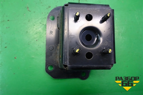 Кронштейн усилителя переднего бампера правый для Nissan Teana (J32) с 2008-2013г (Теана)