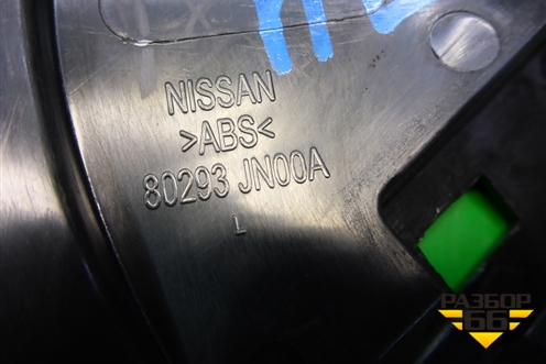 Накладка двери передней левой уголок (80293JN00A) для Nissan Teana (J32) с 2008-2013г (Теана)