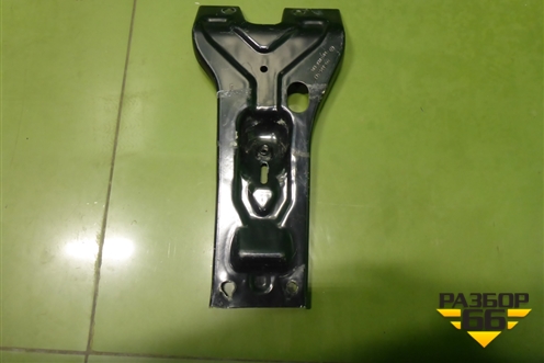 Кронштейн передней панели центральный (2GL805567) для Volkswagen Taos с 2020г (Таос)