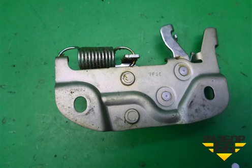 Замок багажника (ответная часть) для Mitsubishi Lancer-X с 2007г (Лансер)