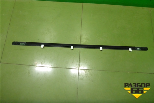 Накладка стекла переднего правого для Chevrolet Captiva с 2006-2011г (Каптива 1 до рестаилинг)