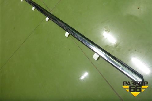 Накладка стекла заднего правого для Chevrolet Captiva с 2006-2011г (Каптива 1 до рестаилинг)