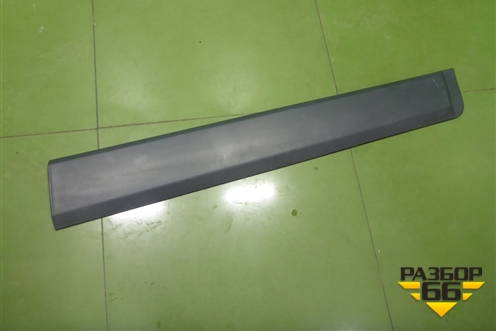 Накладка двери передней правой (96439708) для Chevrolet Captiva с 2006-2011г (Каптива 1 до рестаилинг)