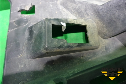 Кронштейн переднего бампера правый (31323426) для Volvo S60 с 2010-2018г (C60)