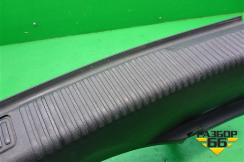 Обшивка багажника на заднюю панель (седан) (4G5863471C) для Audi A6 (C7) с 2011-2018г (А6)