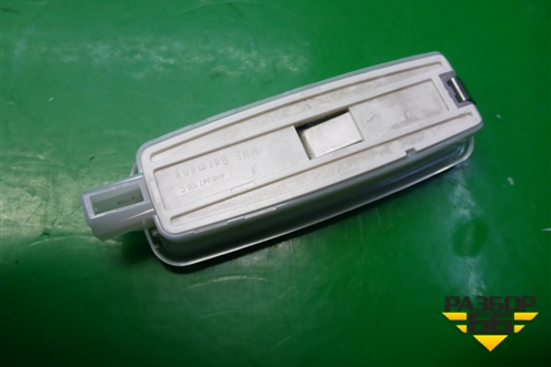 Плафон салонный передний (под козырьком) (4H0947105C) для Audi A6 (C7) с 2011-2018г (А6)