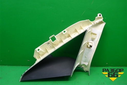 Обшивка стойки задняя верхняя правая (седан) (4G5867288) для Audi A6 (C7) с 2011-2018г (А6)