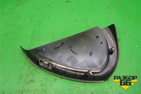 Накладка на торпедо (боковая правая) (4G0857086) для Audi A6 (C7) с 2011-2018г (А6)