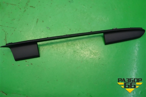 Накладка на торпедо (на дисплей) (4G18573046) для Audi A6 (C7) с 2011-2018г (А6)