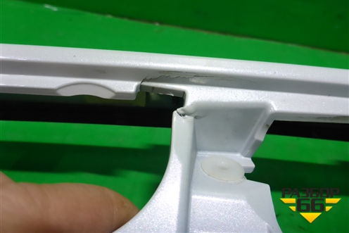 Накладка крышки багажника (7681133520) для Toyota Camry V70 с 2017г (Камри)