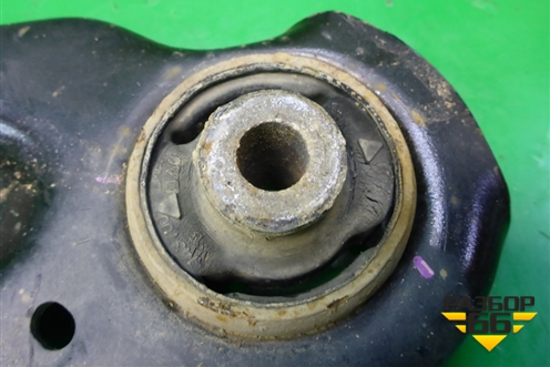 Рычаг передний правый (5C0407152B) для Volkswagen Jetta с 2010-2019г (Джетта)