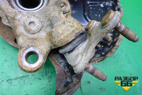 Кулак поворотный передний правый (посадочное амортизатора 55 mm) для Volkswagen Jetta с 2010-2019г (Джетта)