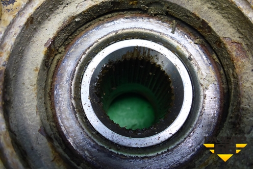 Кулак поворотный передний правый (посадочное амортизатора 55 mm) для Volkswagen Jetta с 2010-2019г (Джетта)