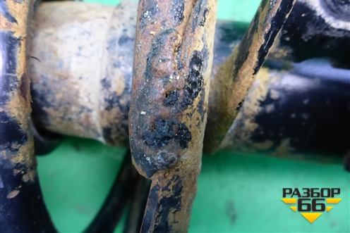 Амортизатор передний левый (22139320) для Volkswagen Jetta с 2010-2019г (Джетта)