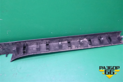 Накладка порога внутренняя левая (5C6853371) для Volkswagen Jetta с 2010-2019г (Джетта)