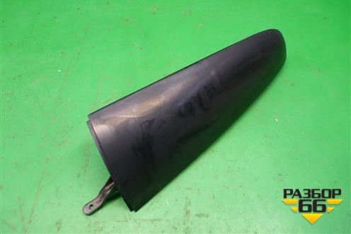 Накладка заднего крыла правого (на стойку) (8200414581) для VAZ Largus/Ларгус с 2012-2024г