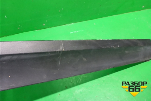 Накладка двери передней правой (51137205780) для BMW X3 F25 с 2010-2017г (Х3 Ф25)