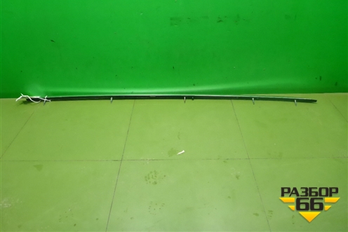 Рейлинг на крышу правый (4M0860022C) для Audi Q7 c 2005-2015г (Ку 7)