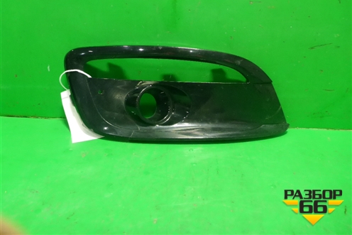 Накладка ПТФ правая (после 2015г) (86564A2610) для Kia Ceed с 2012-2018г (Сид 2)