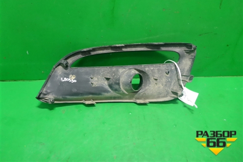 Накладка ПТФ правая (после 2015г) (86564A2610) для Kia Ceed с 2012-2018г (Сид 2)