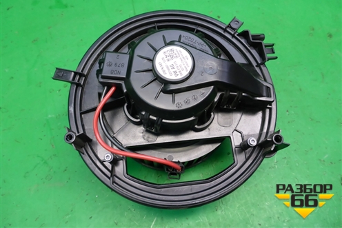 Моторчик отопителя (5WB819015) для Skoda Karoq с 2017г (Карок)