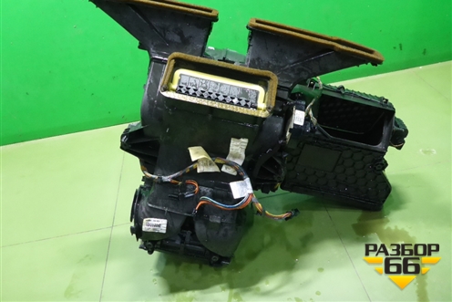 Корпус отопителя (990304R) для Mini Cooper R56 с 2005-2014г (Купер)