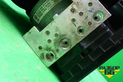 Блок ABS (5Q0614517GD) для Skoda Karoq с 2017г (Карок)