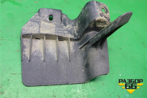 Брызговик задний левый (перед колесом) (575853833) для Skoda Karoq с 2017г (Карок)