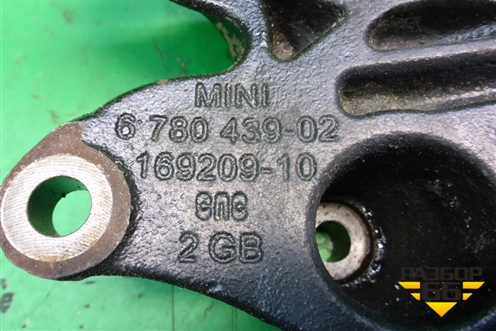 Кронштейн КПП (АКПП) (6780439) для Mini Cooper R56 с 2005-2014г (Купер)
