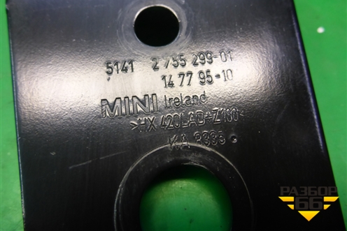 Кронштейн (обшивки двери пер.правой) (51412755299) для Mini Cooper R56 с 2005-2014г (Купер)