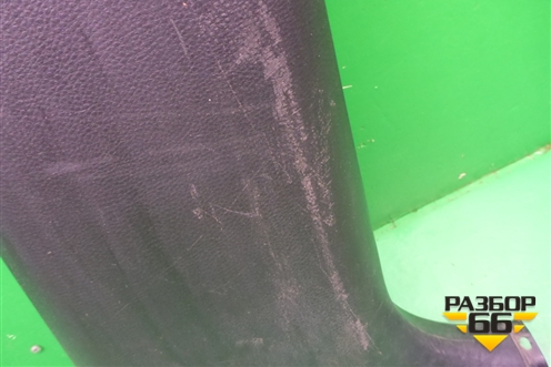 Обшивка стойки центральная нижняя правая (MR444208) для Mitsubishi Lancer-9  с 2003-2008г (Лансер)