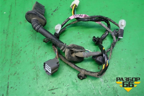 Проводка двери задней левой (8512A596) для Mitsubishi Lancer-9  с 2003-2008г (Лансер)