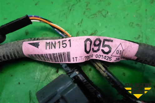 Проводка двери передней левой (MN151095) для Mitsubishi Lancer-9  с 2003-2008г (Лансер)