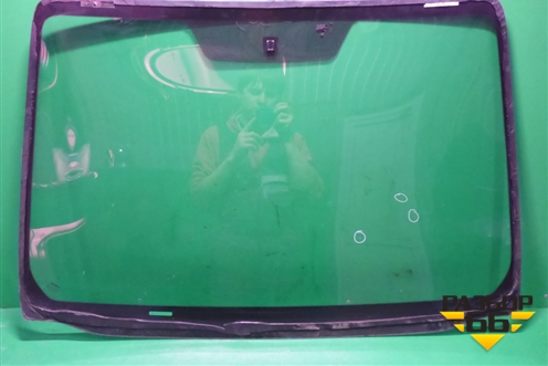 Стекло лобовое для Nissan Note (Е11) с 2005-2013г (Нот)