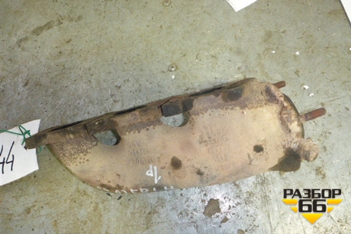 Коллектор выпускной левый (0787253033АЕ) для Audi A8 с 1998-2003г (А8)