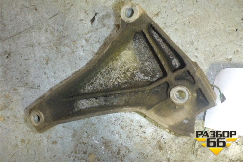 Кронштейн КПП (4D0399107А) для Audi A8 с 1998-2003г (А8)